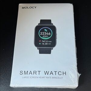 Molocy P32 Black Smart Watch, New in Box